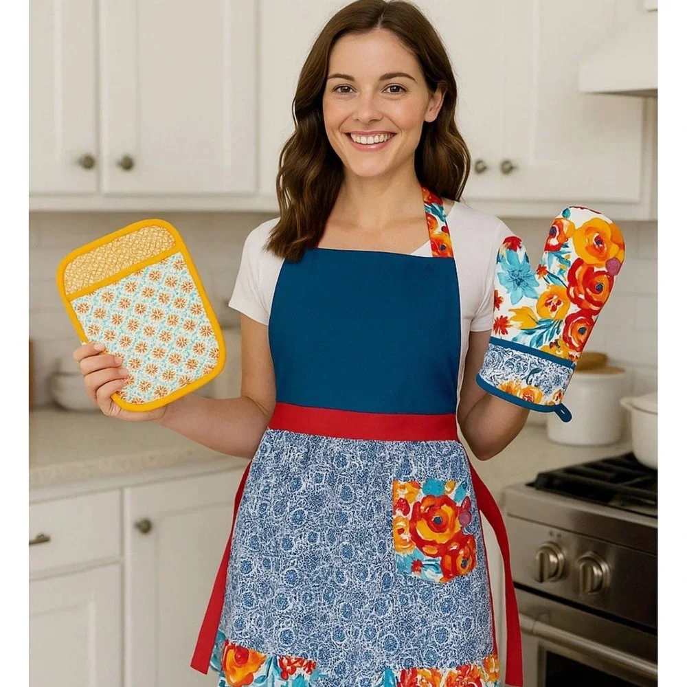 Pioneer Woman 3-Piece Kitchen Set Flea Market Pattern-Apron, Oven Mitt Potholder